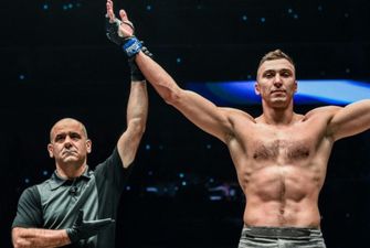 Украинец Крыкля стал чемпионом мира по кикбоксингу по версии One Championship