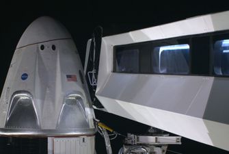 SpaceX назвала дату первого полета пилотируемого корабля Crew Dragon