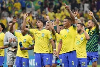Збірна Бразилії повторила рекордну безпрограшну серію Німеччини на груповій стадії чемпіонатів світу