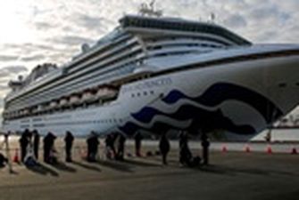 От коронавируса умер еще один пассажир круизного лайнера Diamond Princess