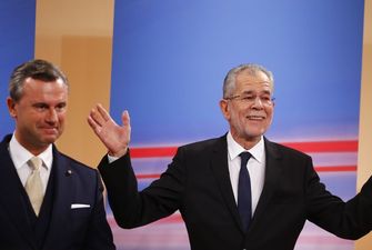 Порушення карантину: поліція Австрії застала президента з дружиною в ресторані в заборонений час
