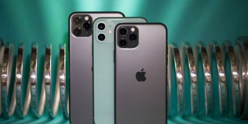 Apple выпустила Smart Battery Case для iPhone 11