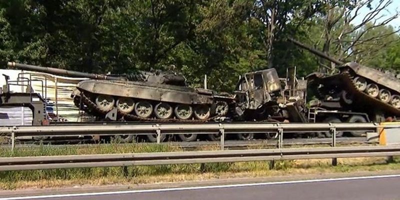 В Польше танки сгорели на дороге из-за ДТП