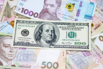 Доллар и евро не ослабляют напор: НБУ раскрыл, какими будут курсы валют уже после выходных