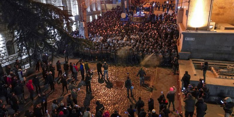 Протесты в Грузии: полиция задержала 66 человек, а оппозиция готовит новые акции
