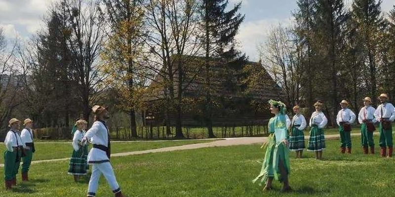У музеї просто неба Чернівців відбувся творчий проєкт Великдень на Буковині