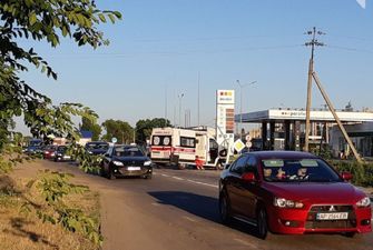 На трассе Харьков-Симферополь карета «скорой» сбила насмерть мужчину