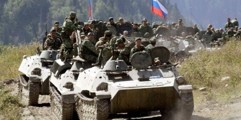Российские оккупанты все чаще убивают своих: какая причина