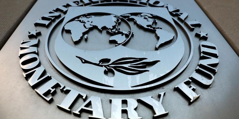 МВФ одобрил выделение Украине нового транша: какая сумма и на что пойдут деньги