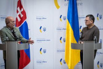 Словаччина планує виробляти боєприпаси для України