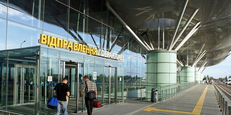 В "Борисполе" остановили вылеты: что произошло