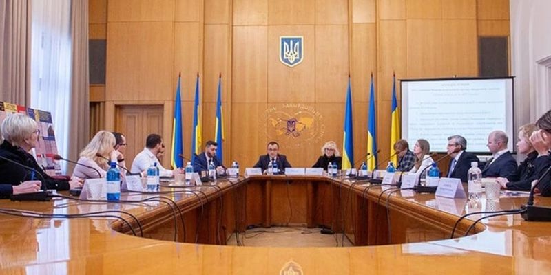 В МИД началось 44-е заседание Нацкомиссии по вопросам зарубежных украинцев