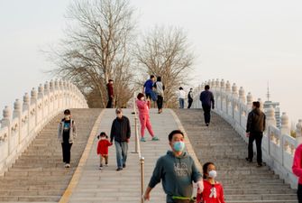 За сутки в Китае почти 20 человек заразились коронавирусом: они прибыли из-за границы