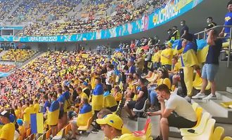В России требуют от УЕФА наказать украинских болельщиков за скандирование "Путин - х*йло"