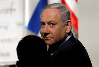 Прем'єру Ізраїлю офіційно пред'явили звинувачення у корупції