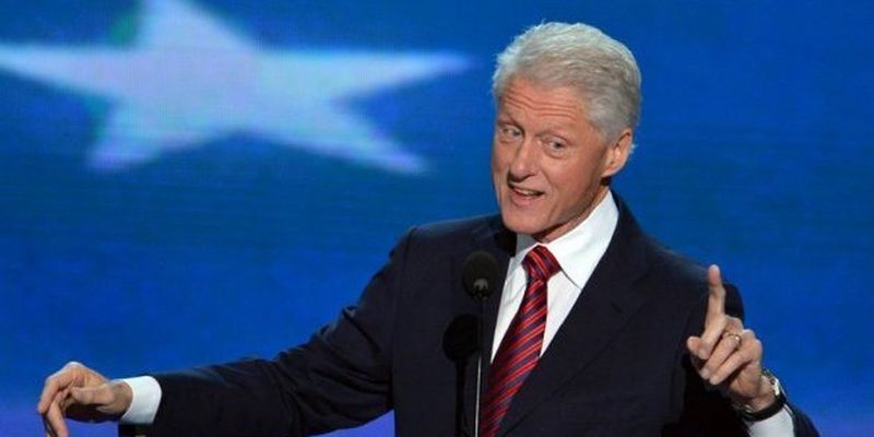 Билл Клинтон заявил, что чувствует себя хорошо после шести дней в больнице