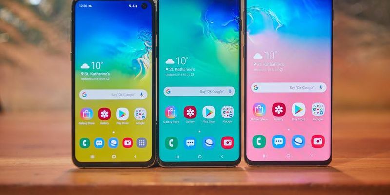 Samsung приостановила обновление Android 11 с One UI 3.0 для смартфонов Galaxy S10