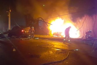 Смертельна ДТП у Дніпрі: свідки витягували загиблого водія з палаючої машини – фото, відео