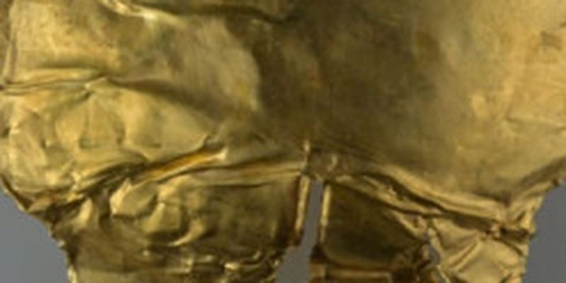 У Китаї знайшли 3000-річну золоту похоронну маску