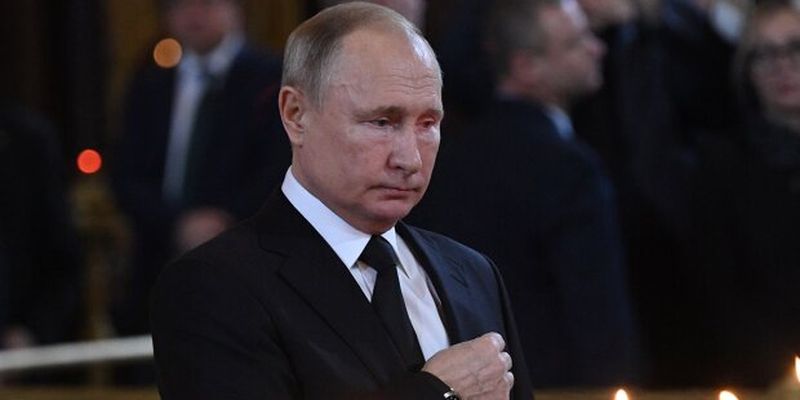 Зеленського та "слуг народу" попередили про підступні плани Путіна: "Під загрозою чотири області"