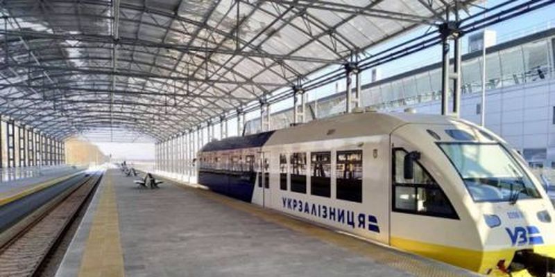 Нет спроса: УЗ перевела поезд из Kyiv Boryspil Express на другой маршрут