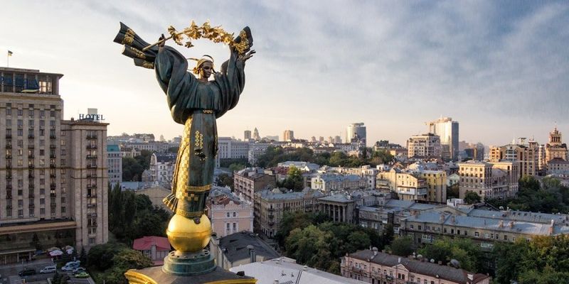 В Украину возвращается жара: синоптик озвучила прогноз и показала карту