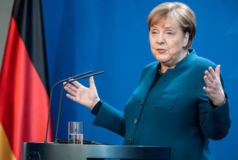 Меркель: Нужно наладить диалог с Путиным. Его стоит позвать на саммит лидеров ЕС