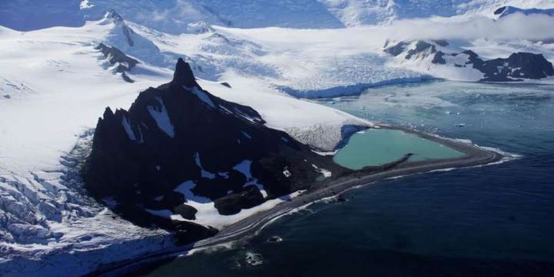 В Антарктиді виявили найглибший на суходолі каньон