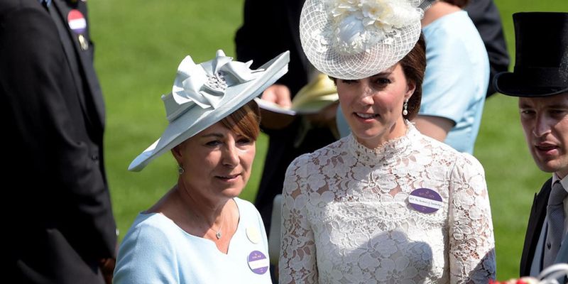 Черная полоса семьи Миддлтон: почему родители принцессы Кейт погрязли в долгах