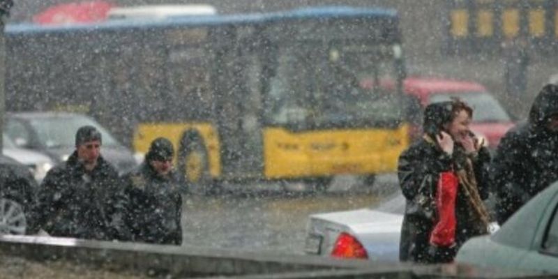 Погода сошла с ума, мокрый снег и морозы испытают украинцев на прочность: кому не повезет