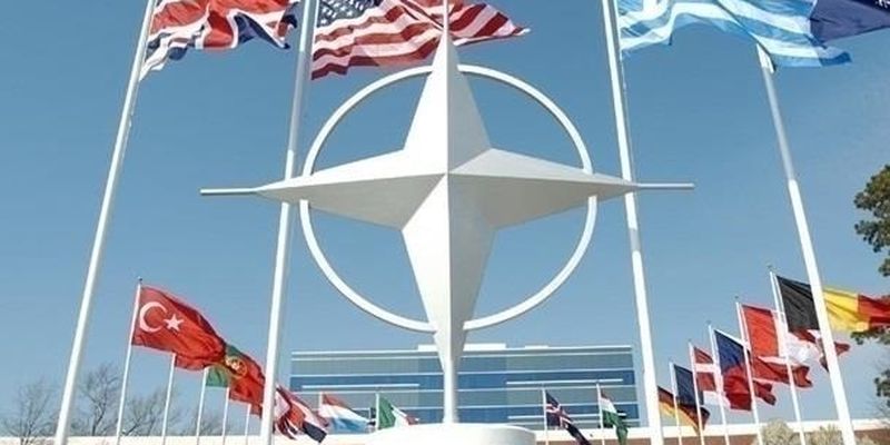 Итоги 04.01: Ожидания от НАТО и очередь на бустер