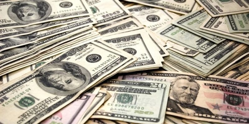 НБУ с начала года купил на межбанке $298 миллионов
