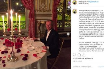 Во Франции министр подал в отставку из-за фото обедов с лобстерами