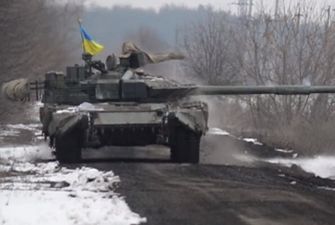 Как сдерживать атаки россиян, пока обещанные танки в пути