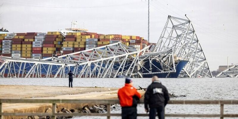 ФБР начало расследование причрн обвала моста в Балтиморе, в результате которого погибли люди