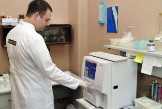Два десятки людей опинилися в лікарні після вечері у кав’ярні на Львівщині