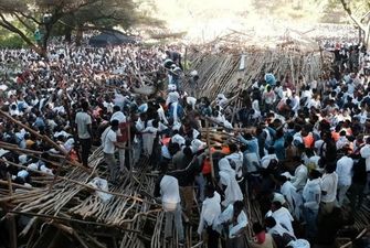 В Эфиопии десять человек погибли в результате обрушения во время православного Богоявления