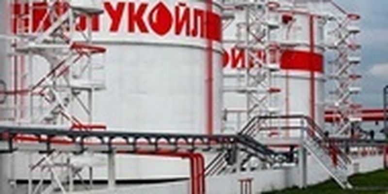 Нефть Лукойл из-за эмбарго покидает трубопровод БТД