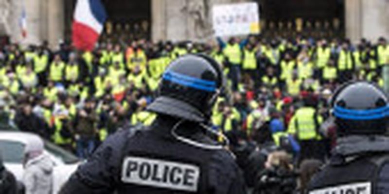 Протести у Парижі: поранено 30 правоохоронців