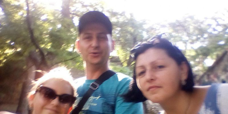 Украинец рассказал о жене с дочкой, сгоревших заживо в отеле в Одессе: фото семьи