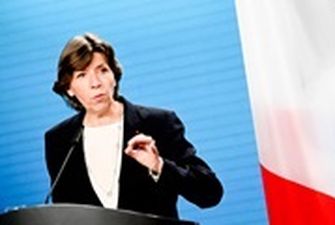 Франция посылает Украине 100 мощных генераторов
