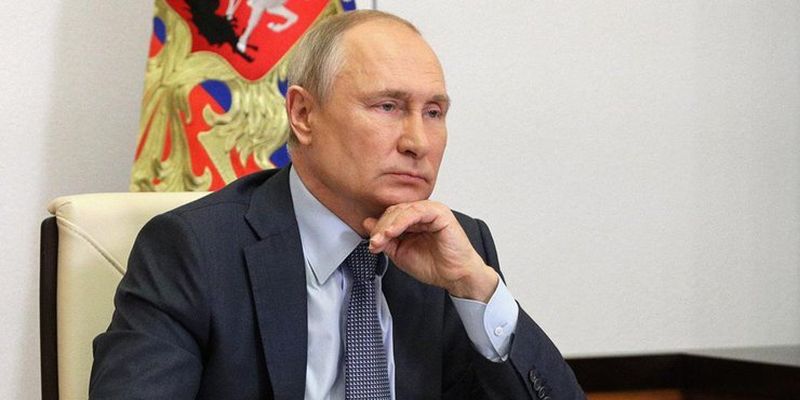 Путин объяснил размещение российских войск возле границ Украины