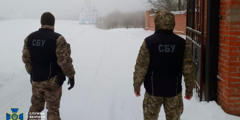 СБУ проводит обыски в монастыре УПЦ МП Сумской области