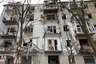 Войска РФ атаковали Николаев Искандерами, разрушены жилые дома
