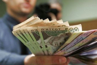 Зарплаты и пенсии в 2023 году: украинцам рассказали, ждать ли повышения выплат