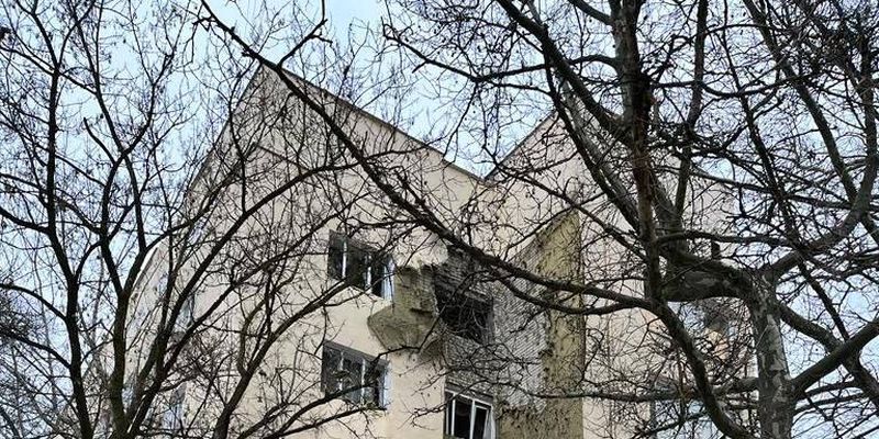 Есть погибшие и раненые: в Херсоне ВС РФ обстреляли больницу