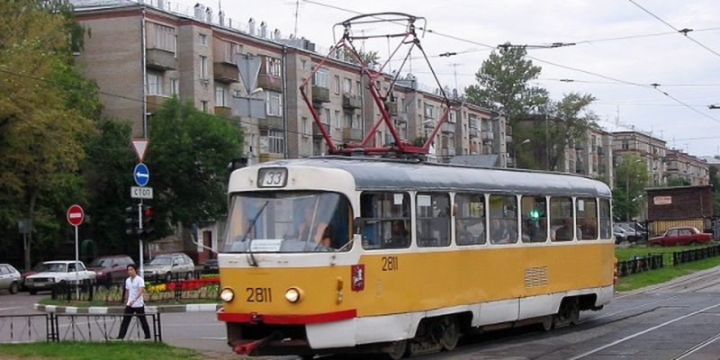 В Киеве из-за ремонта изменят маршрут ночной троллейбус и два трамвая