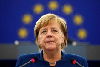 Меркель засумнівалася у здатності Єврокомісії блокувати будівництво "Північного потоку-2"