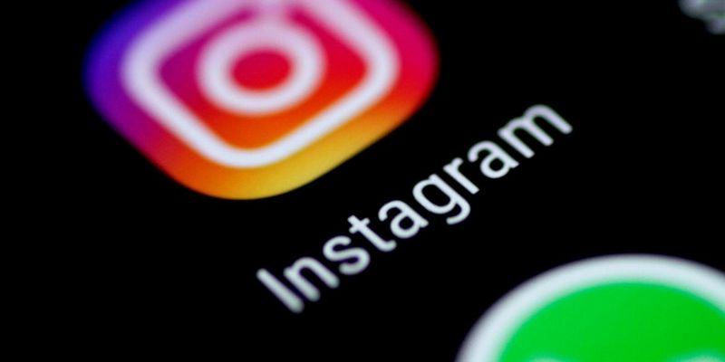Instagram тестує нову функцію з "історіями"