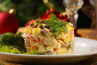 Новий рік 2020: рецепти смачних салатів до святкового столу